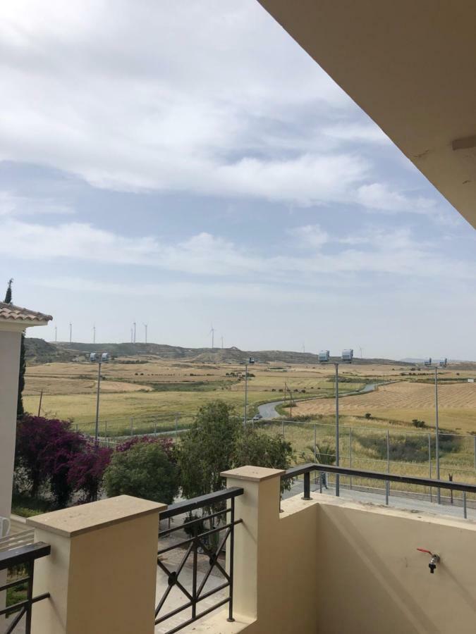 Tranquil Country Condo Larnaca Exteriör bild